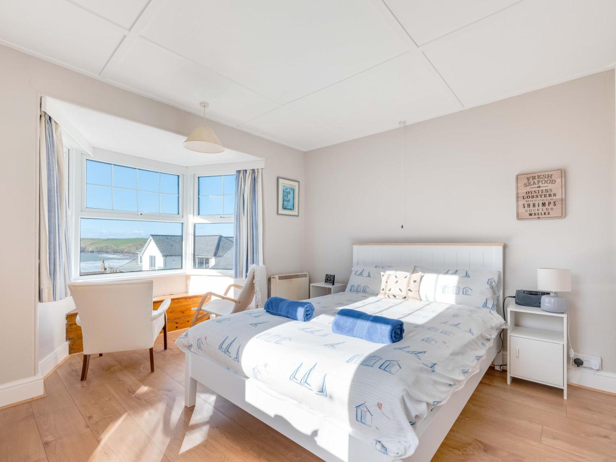 Pinewood Flat 5 Villa Ползеат Екстериор снимка